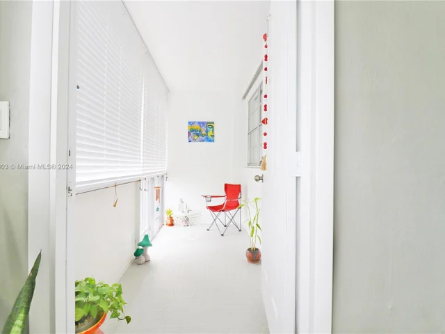 1333 E Hallandale Beach Blvd # 421, Hallandale Beach FL 33009