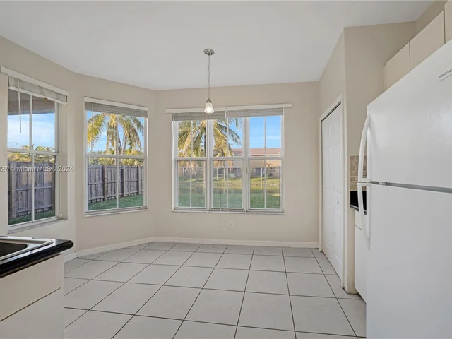 10869 SW 242nd St, Homestead FL 33032