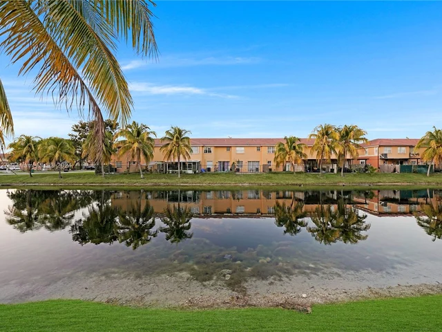 10869 SW 242nd St, Homestead FL 33032