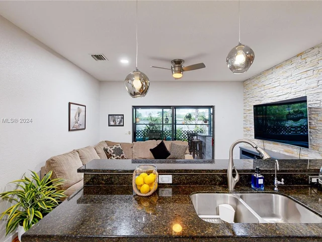 13351 SW 268th Ter, Homestead FL 33032