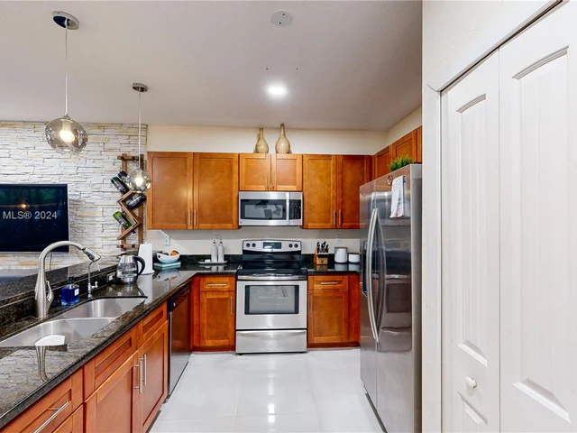 13351 SW 268th Ter, Homestead FL 33032