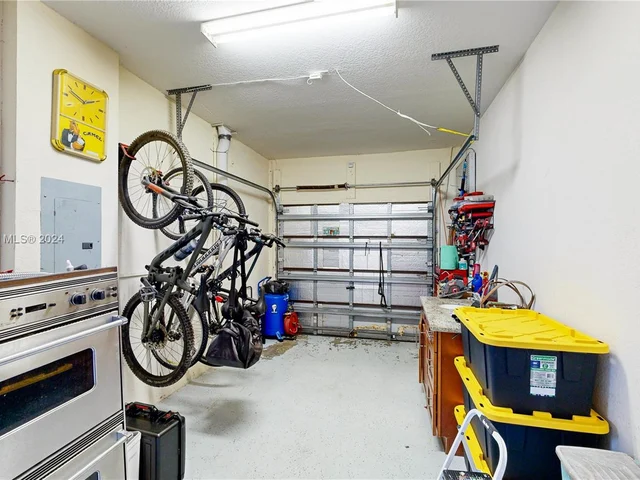 13351 SW 268th Ter, Homestead FL 33032