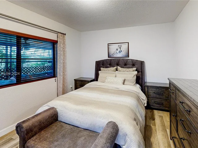 13351 SW 268th Ter, Homestead FL 33032