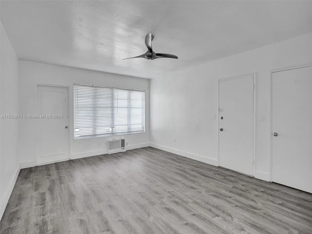 4172 Chase Ave # 12, Miami Beach FL 33140