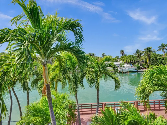 4172 Chase Ave # 12, Miami Beach FL 33140