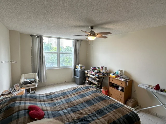 2851 NE 183rd St # 415E, Aventura FL 33160