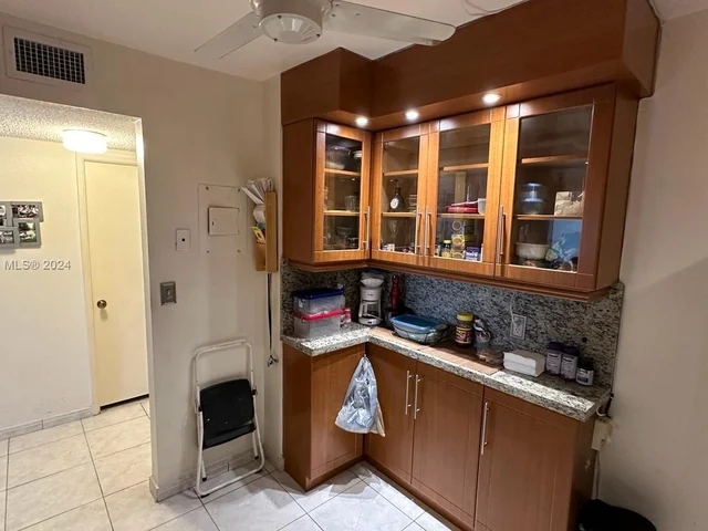 2851 NE 183rd St # 415E, Aventura FL 33160