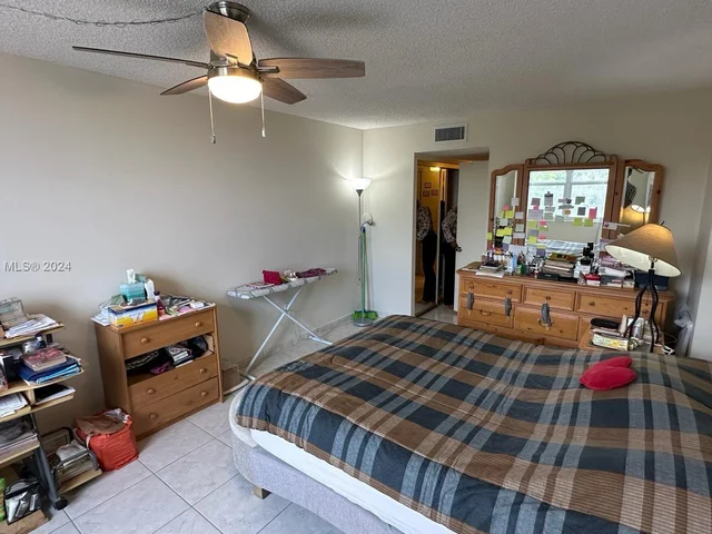 2851 NE 183rd St # 415E, Aventura FL 33160