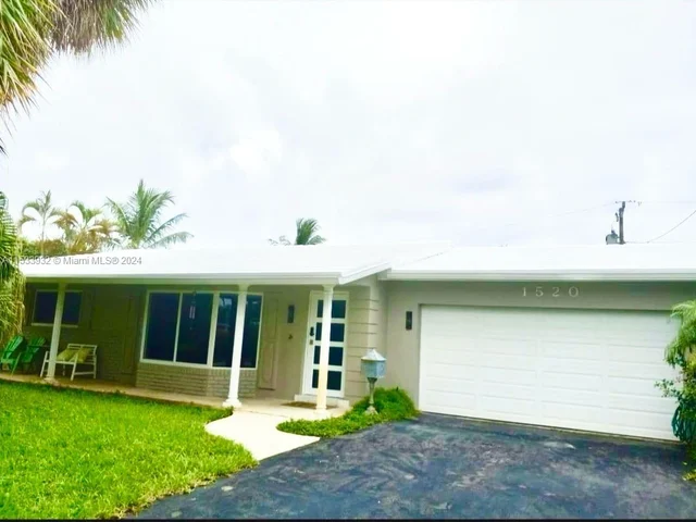 1520 NE 52nd St, Fort Lauderdale FL 33334