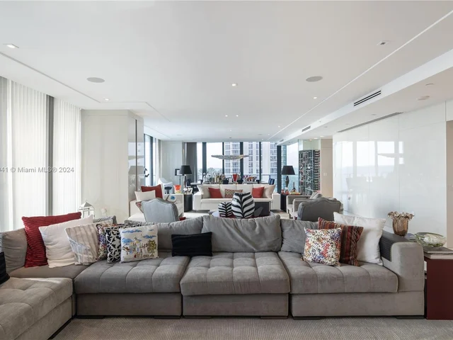 19575 Collins Ave # 5, Sunny Isles Beach FL 33160