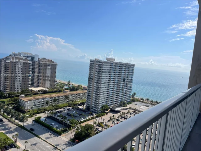 1985 S Ocean Dr, Hallandale Beach FL 33009
