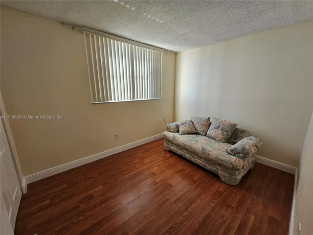 6831 W 14th Ct # 405, Hialeah FL 33014