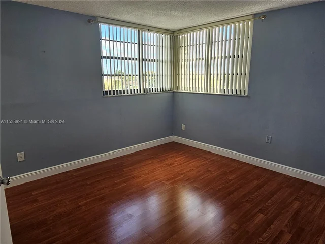 6831 W 14th Ct # 405, Hialeah FL 33014