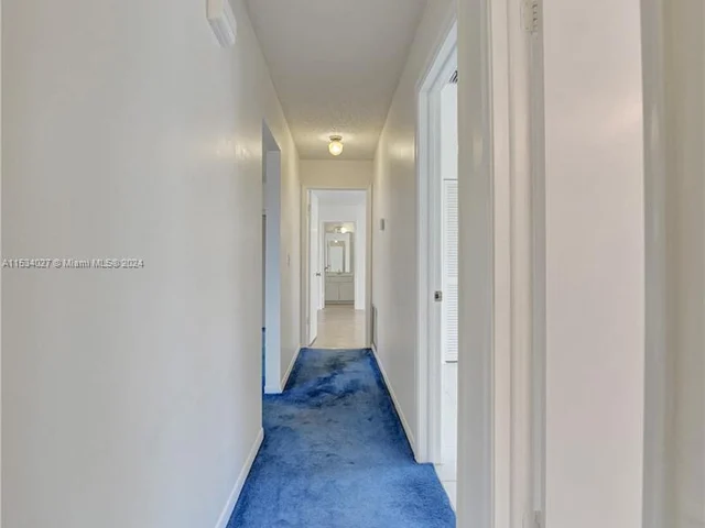 307 SE 4th St, Dania Beach FL 33004