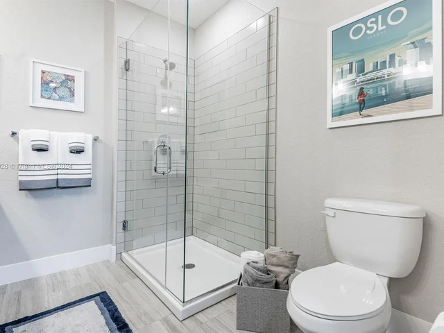 9375 W COMMERCIAL BLVD # 401, Tamarac FL 33351