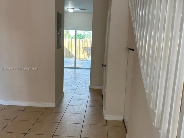 10941 SW 181st Ter # 10941, Miami FL 33157