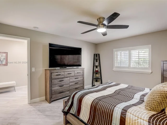 6778 Versailles Ct, Lake Worth FL 33467