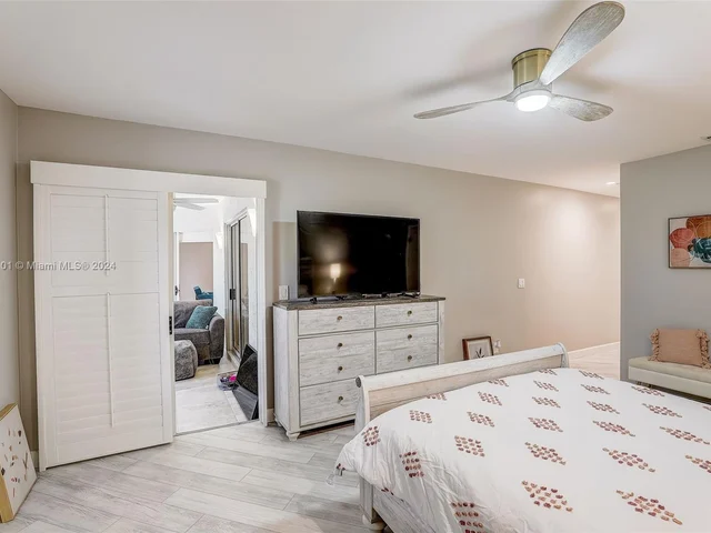 6778 Versailles Ct, Lake Worth FL 33467