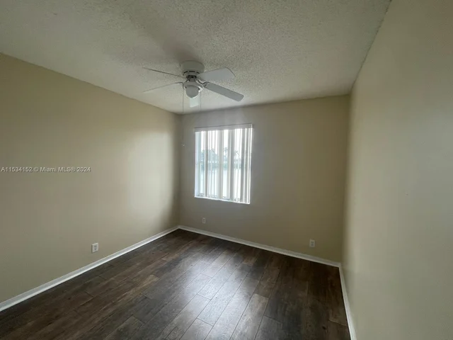 3750 SW 51st St, Hollywood FL 33312