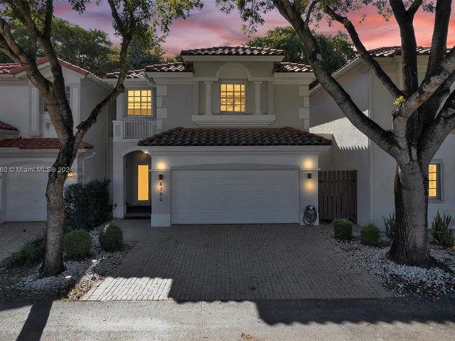 6750 NW 109th Ct, Doral FL 33178