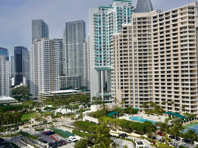 808 Brickell Key Dr # 1508, Miami FL 33131