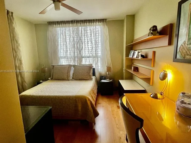 808 Brickell Key Dr # 1508, Miami FL 33131