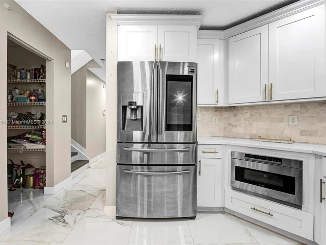 746 Perdido Heights Dr, Palm Beach FL 33413