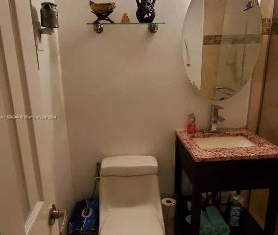 1014 Salzedo St # 107, Coral Gables FL 33134