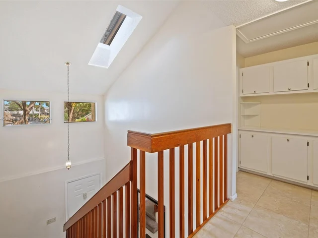 1906 Discovery Cir E, Deerfield Beach FL 33442