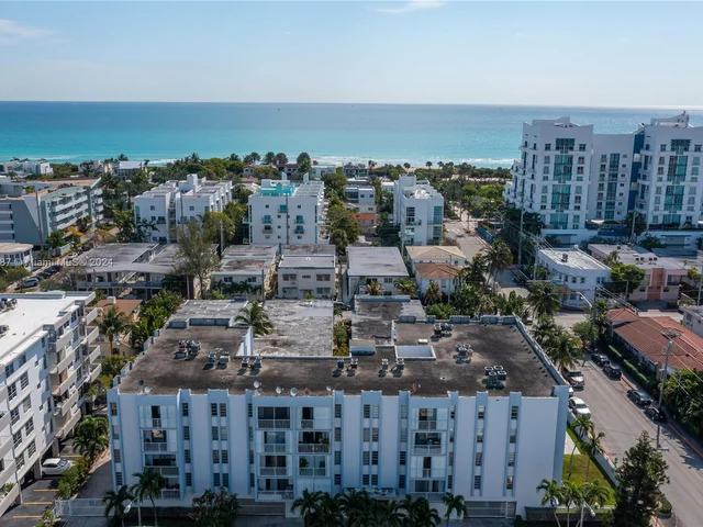 7705 Abbott Ave # 408, Miami Beach FL 33141