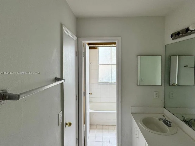 7378 Flores Way, Margate FL 33063