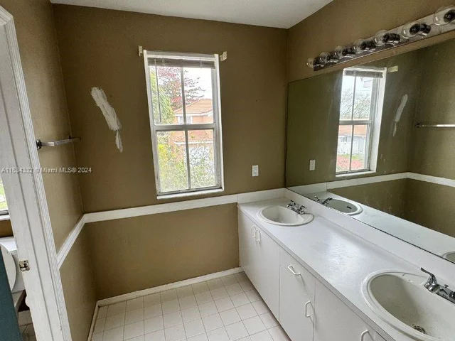 7378 Flores Way, Margate FL 33063