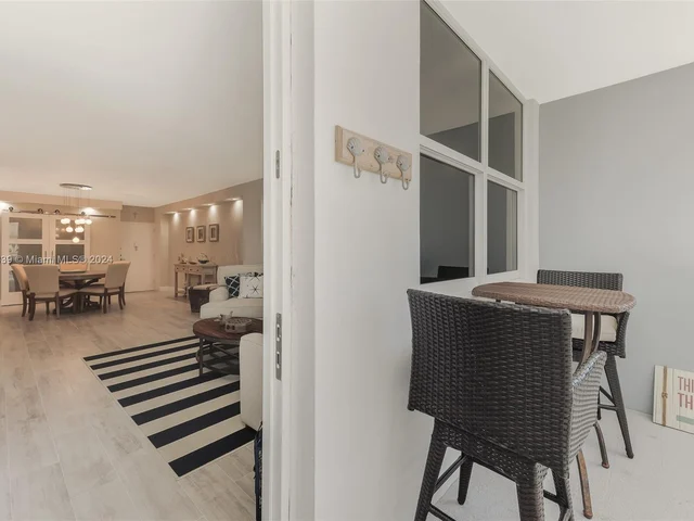 4250 Galt Ocean Dr # 5K, Fort Lauderdale FL 33308