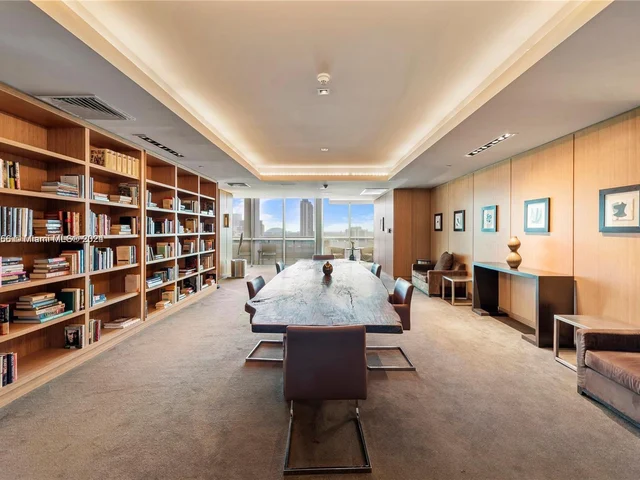 900 Biscayne Blvd # 2901, Miami FL 33132