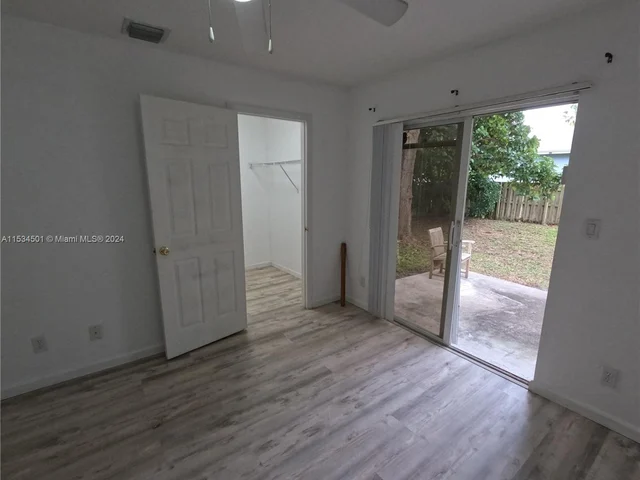 5344 Inwood Dr, Delray Beach FL 33484