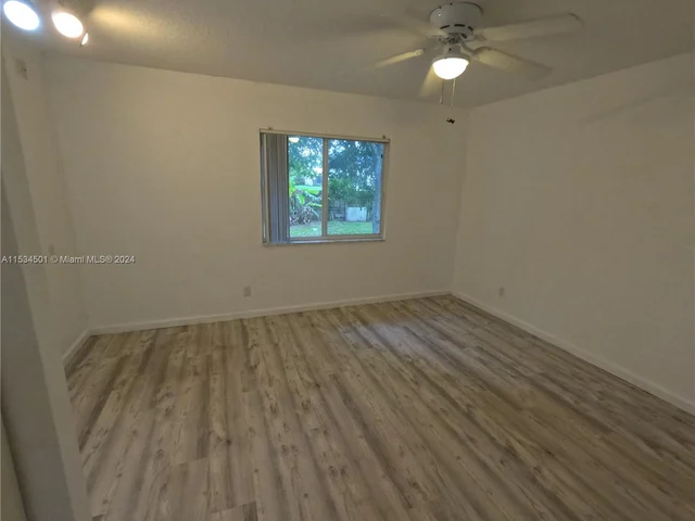 5344 Inwood Dr, Delray Beach FL 33484