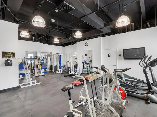 2751 S Ocean Dr # 1706S, Hollywood FL 33019