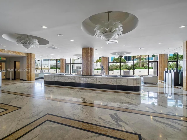 2751 S Ocean Dr # 1706S, Hollywood FL 33019