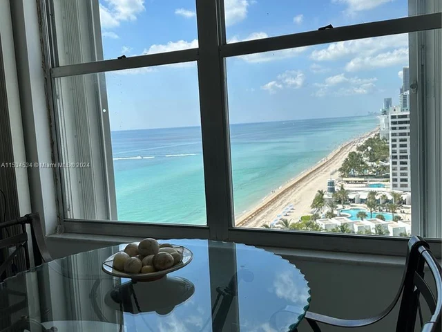 2751 S Ocean Dr # 1706S, Hollywood FL 33019
