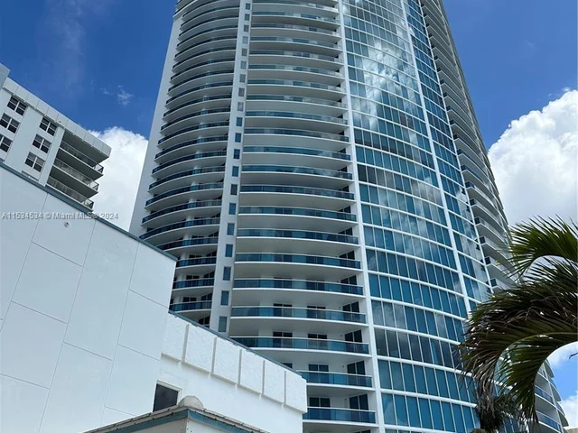 2751 S Ocean Dr # 1706S, Hollywood FL 33019