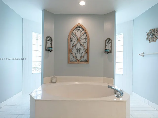 10462 NW 48th Pl, Coral Springs FL 33076