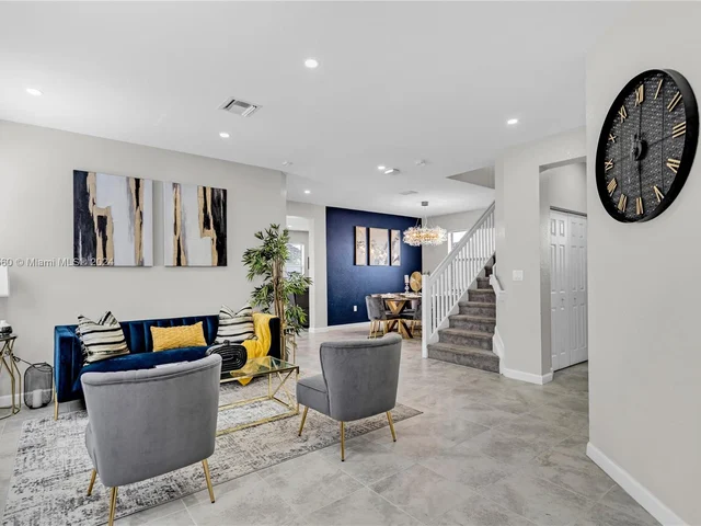 21016 NE 2nd Ct, Miami FL 33179