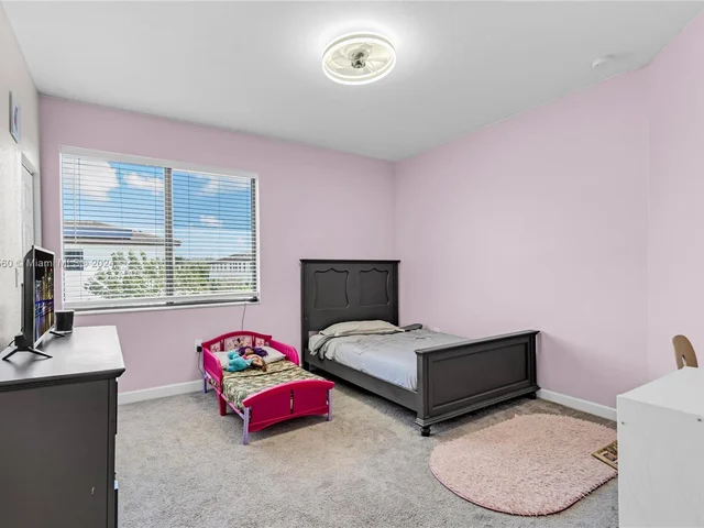 21016 NE 2nd Ct, Miami FL 33179