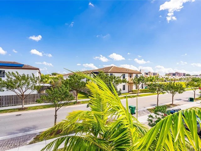 21016 NE 2nd Ct, Miami FL 33179