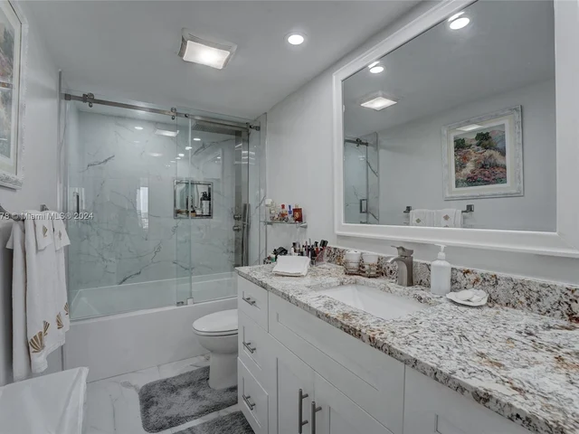 521 N Riverside Dr # 506, Pompano Beach FL 33062