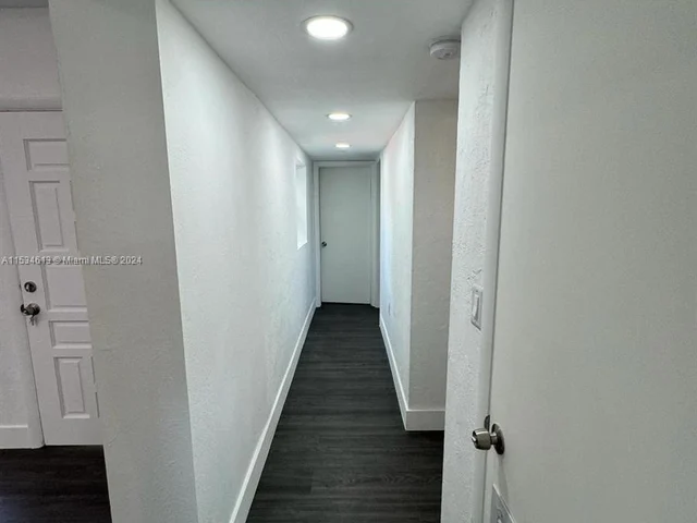 434 NW 110th St, Miami FL 33168