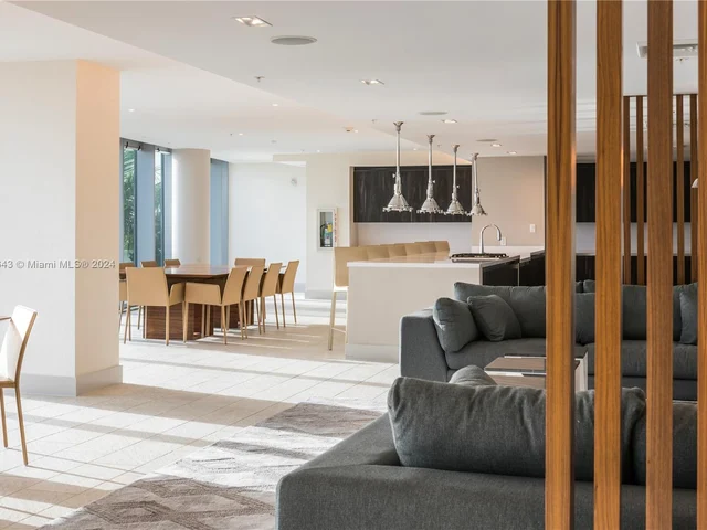 1180 N Federal Hwy # 1410, Fort Lauderdale FL 33304