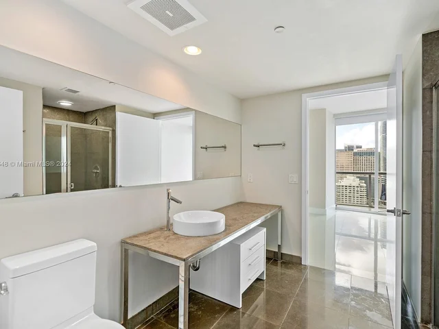 495 Brickell Ave # 2703, Miami FL 33131