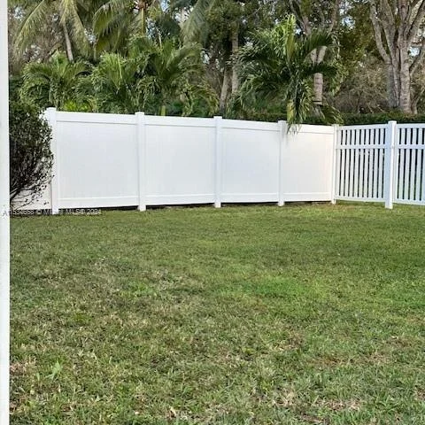 1501 Running Oak Ln, Royal Palm Beach FL 33411