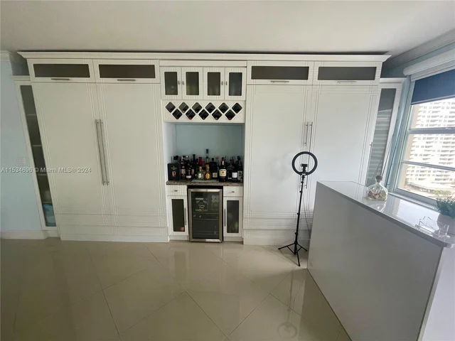 1985 S Ocean Dr # 12Q, Hallandale Beach FL 33009